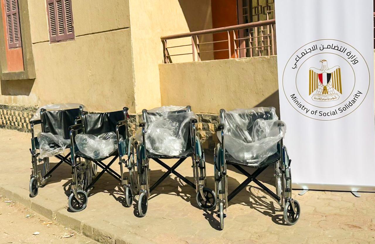 التضامن تطلق المرحلة الثانية من القوافل التنموية الشاملة لدعم أهالي مشروع «زهور 15 مايو» 2 لسيسلسيش