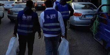 صناع الحياة عضو التحالف الوطني تتحرك لدعم المتضررين من انهيار عقار إمبابة