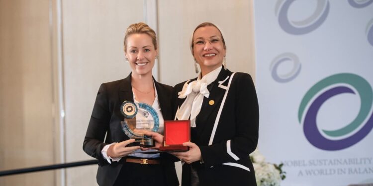 مجلس الوزراء يهنئ الدكتورة ياسمين فؤاد لنيلها جائزة صندوق نوبل للاستدامة لعام 2025 1 مجلس الوزراء يهنئ الدكتورة ياسمين فؤاد لنيلها جائزة صندوق نوبل للاستدامة لعام 2025