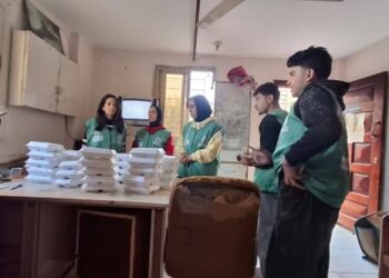 مؤسسة نبيل الكاتب الخيرية لتنمية المجتمع تنفذ نشاطًا غذائيًا لدعم مرضى أورام دمنهور والأسر الأولى بالرعاية