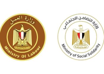 مساعدات عاجلة لأسر ضحايا حادث الطريق الصحراوي الشرقي بمحافظة المنيا