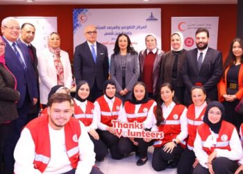 وزيرة التضامن ورئيس جامعة عين شمس يشهدان توقيع بروتوكول تعاون بين الهلال الأحمر المصري والجامعة