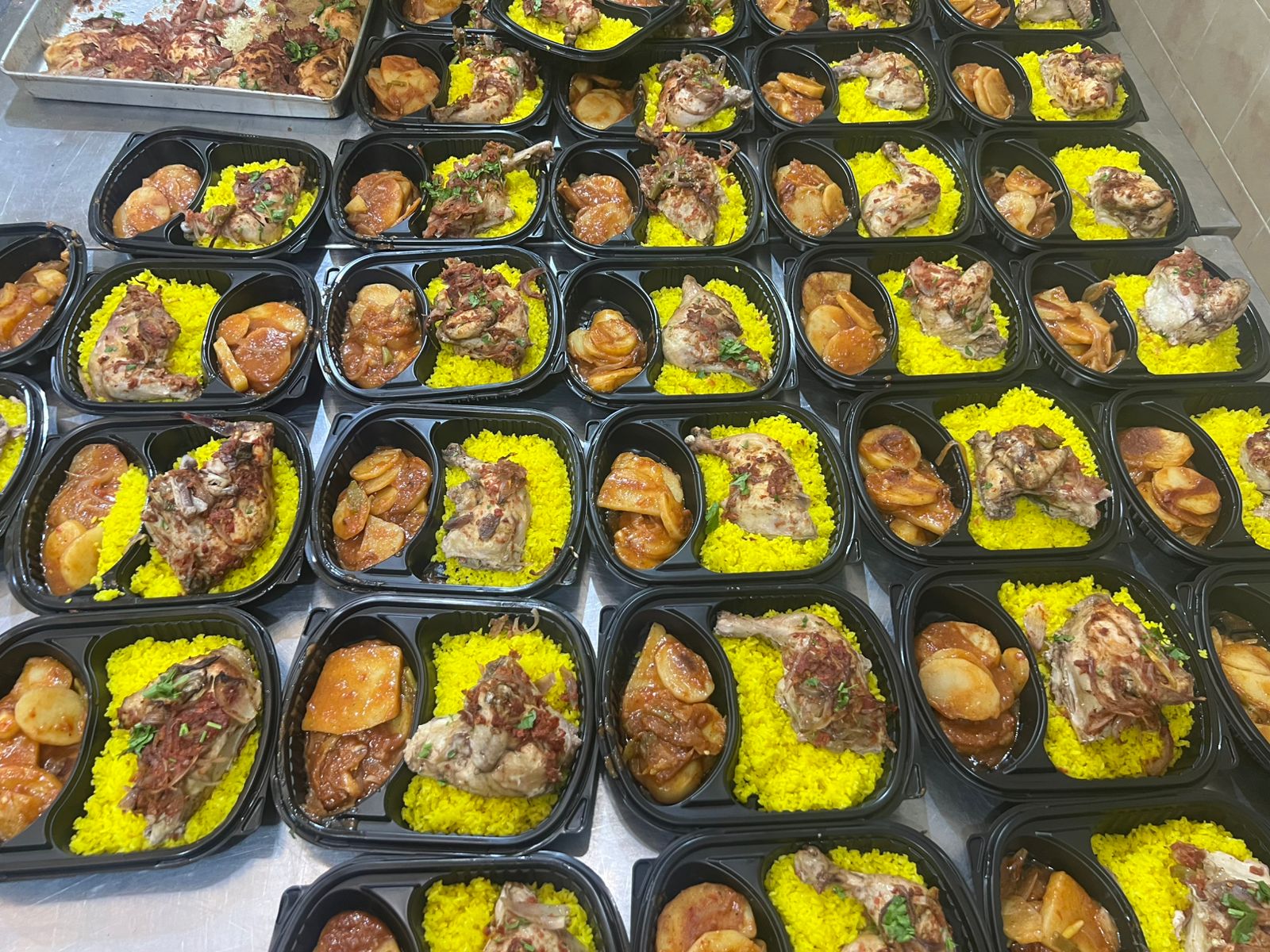 التحالف الوطني للعمل الأهلي التنموي بالقليوبية يواصل جهوده لدعم الأسر الأولى بالرعاية من خلال مبادرة «ستر ودفا» 3 سبيب