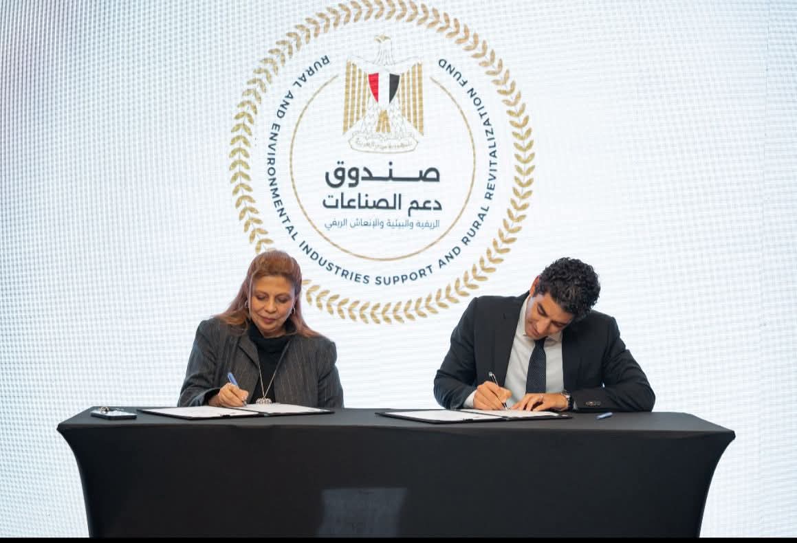 صناع الحياة تشارك في القافلة الإغاثية الـ13 إلى غزة ضمن التحالف الوطني للعمل الأهلي التنموي 4 شسلشسلسي