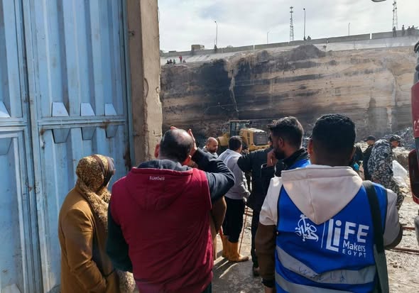 صناع الحياة عضو التحالف الوطني تشارك في الاستجابة الإنسانية لحريق منشأة ناصر 4 يلسش 2