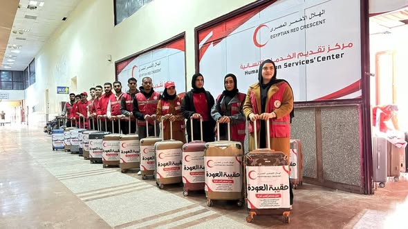 المدير التنفيذي للهلال الأحمر المصري: نقدم مزيدًا من الخدمات الإنسانية والإغاثية لمصابي قطاع غزة