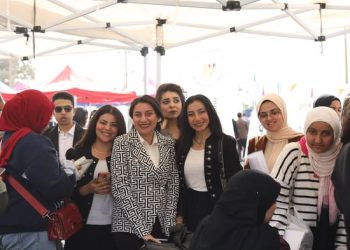 مشروع وحدات التضامن بالجامعات ينظم ملتقى توظيف في جامعة سوهاج