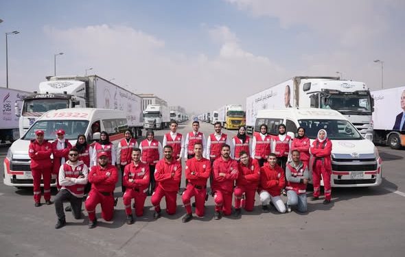 الهلال الأحمر المصري يُثمن مبادرة «أبواب الخير» ويعزز جهوده الإنسانية لدعم الأسر الأولى بالرعاية 1 الهلال الأحمر المصري يُثمن مبادرة «أبواب الخير» ويعزز جهوده الإنسانية لدعم الأسر الأولى بالرعاية