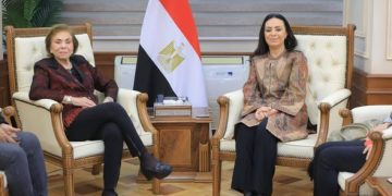 وزيرة التضامن تلتقي وفد مهرجان أسوان الدولي لأفلام المرأة لبحث استعدادات الدورة العاشرة للمهرجان