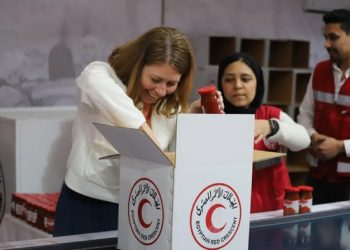 الهلال الأحمر يستقبل وزيرة الرعاية الصحية والشؤون الاجتماعية السويدية لبحث سبل التعاون لدعم غزة