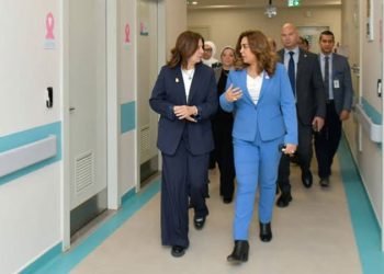 وزيرة التنمية تتفقد مؤسسة بهية للكشف المبكر وعلاج سرطان الثدي بالشيخ زايد
