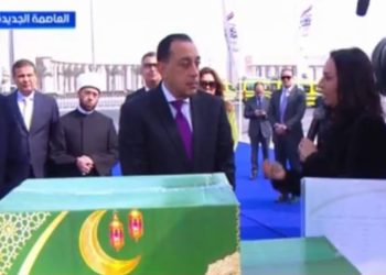 رئيس الوزراء يشهد إطلاق مبادرة الرئيس السيسي “أبواب الخير” لدعم الأسر المستحقة والأولى بالرعاية برمضان