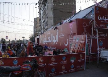 مؤسسة أبو العينين تواصل أنشطتها الرمضانية وتقدم 20 ألف وجبة يوميًا للصائمين