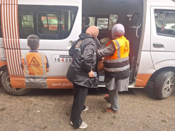 التضامن : فرق التدخل السريع تكثف تواجدها الميداني في المحافظات لمواجهة تداعيات الأمطار وسوء الأحوال الجوية