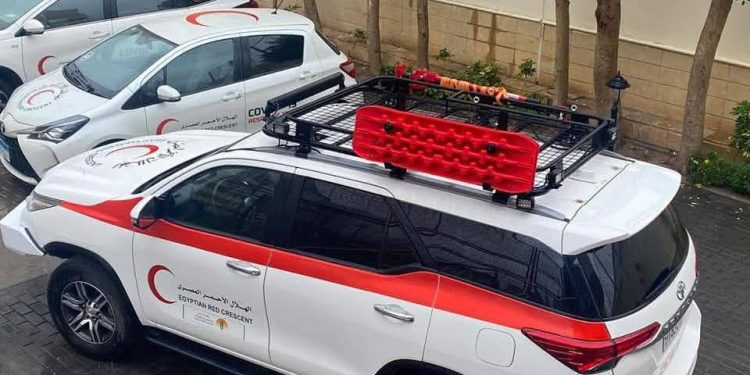 الهلال الأحمر المصري يرفع درجة الاستعداد القصوى لمواجهة تقلبات الطقس الشديدة