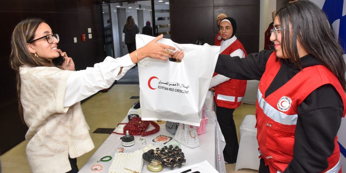 بنك قناة السويس ينظم معرضًا لدعم المرأة المنتجة بالتعاون مع الهلال الأحمر ضمن مبادرة «التمكين خطوة»