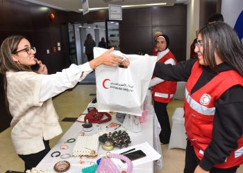 بنك قناة السويس ينظم معرضًا لدعم المرأة المنتجة بالتعاون مع الهلال الأحمر ضمن مبادرة «التمكين خطوة»