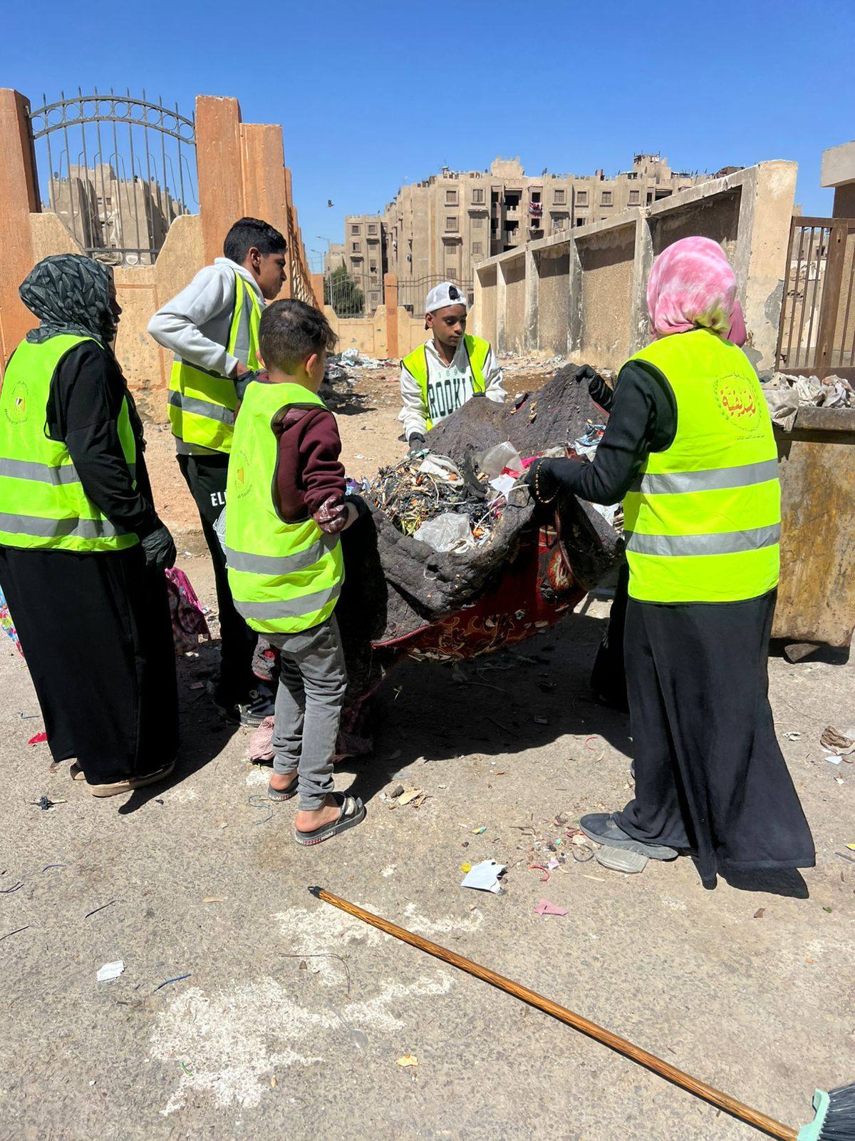 مؤسسة الصديقية تطلق حملة توعوية لتعزيز النظافة بمساكن عثمان 6 لسيسشلسي