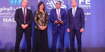 صناع الحياة تفوز بجائزة “أثر” في محور التطوع تقديرًا لجهودها في تنظيم وتمكين المتطوعين