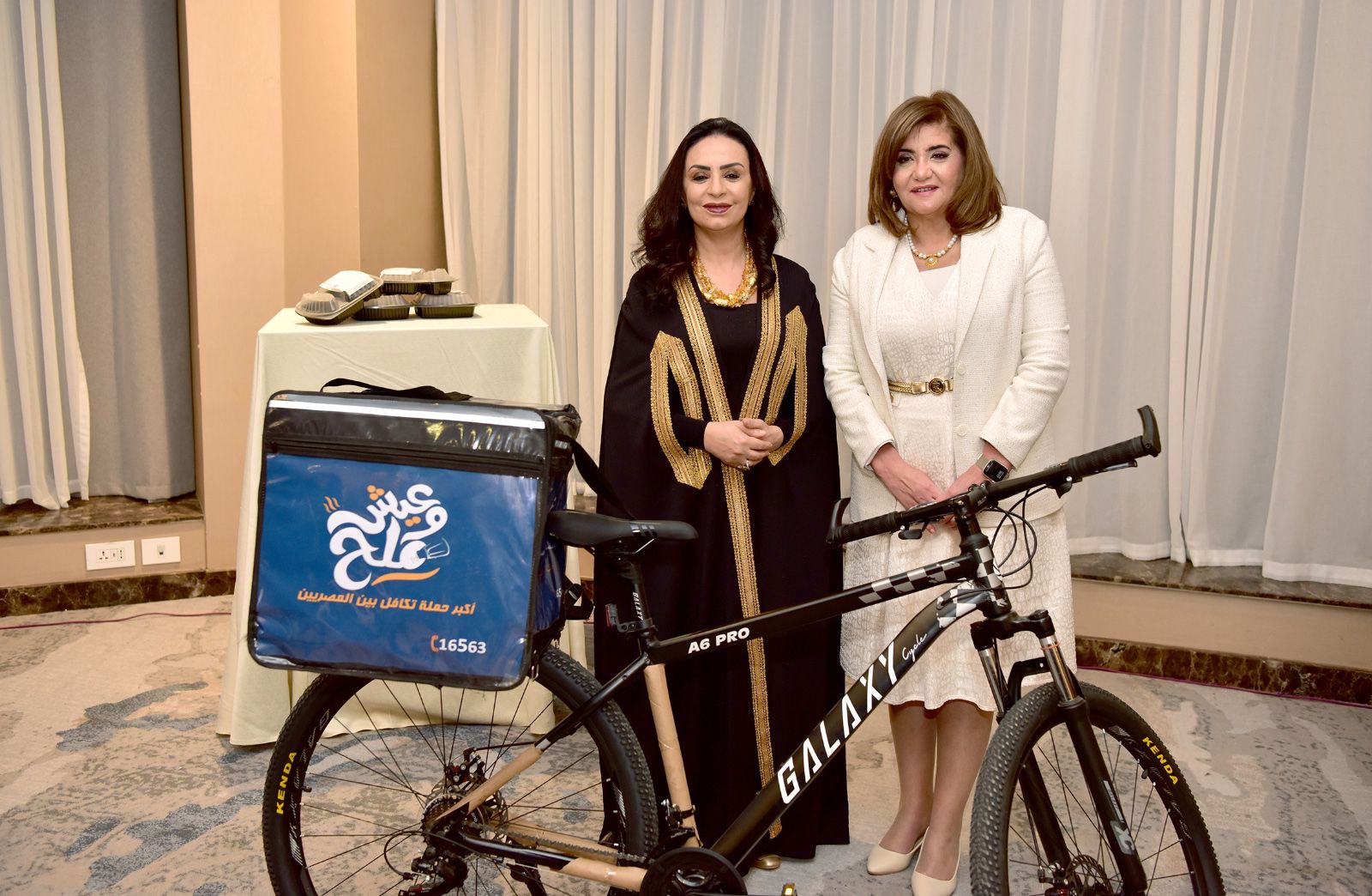 بنك قناة السويس يشارك في مبادرة «عيش وملح»