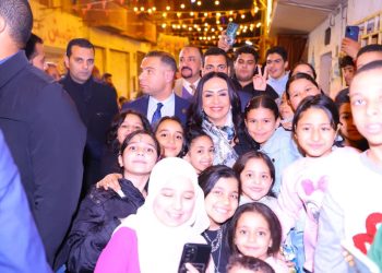 وزيرة التضامن تتفقد الاستعدادات النهائية لإفطار المطرية وتعلن تدشين مؤسسة شباب 15 رمضان 