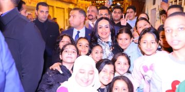 وزيرة التضامن تتفقد الاستعدادات النهائية لإفطار المطرية وتعلن تدشين مؤسسة شباب 15 رمضان 