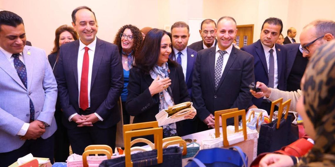 وزيرة التضامن تشهد تخريج دفعة جديدة لمتعافيات الخط الساخن لصندوق مكافحة الإدمان