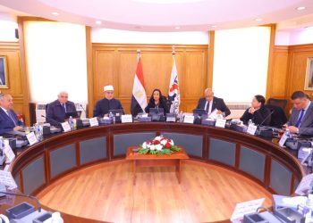 وزيرة التضامن تترأس اجتماع مجلس إدارة بنك ناصر الاجتماعي 2 وزيرة التضامن تترأس اجتماع مجلس إدارة بنك ناصر الاجتماعي