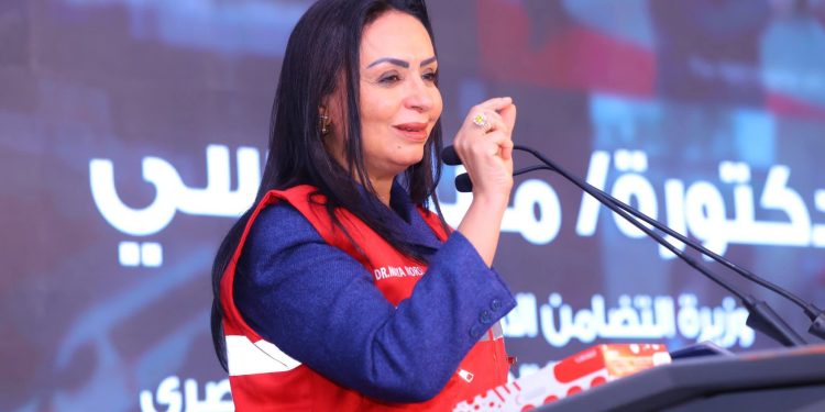 وزيرة التضامن تشهد ندوة وتكريم الهلال الأحمر المصري لأبطال مسلسل ” صحاب الأرض