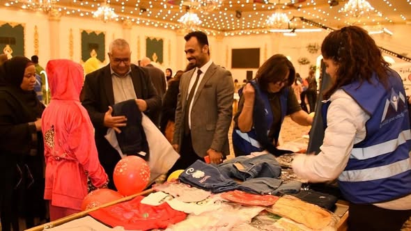 مؤسسة راعى مصر تنظم معرض ملابس جديدة لدعم الأسر الأولى بالرعاية بالأقصر وأسوان 1 مؤسسة راعى مصر تنظم معرض ملابس جديدة لدعم الأسر الأولى بالرعاية بالأقصر وأسوان