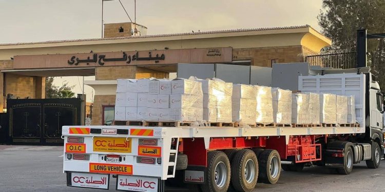 الهلال الأحمر المصري يدفع بـ 4,945 طنًا مساعدات إنسانية شاملة لدعم الأشقاء الفلسطينيين 1 الهلال الأحمر المصري يدفع بـ 4,945 طنًا مساعدات إنسانية شاملة لدعم الأشقاء الفلسطينيين