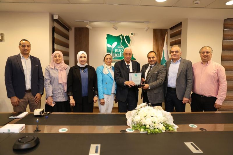 «مصر الخير» تكرم حسام موافي في اليوم العالمي للصحة تقديرًا لمسيرته الطبية