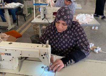 مؤسسة الصديقية تطلق مبادرة لإعادة تدوير الكمامات وتحويلها إلى شنط مدرسية